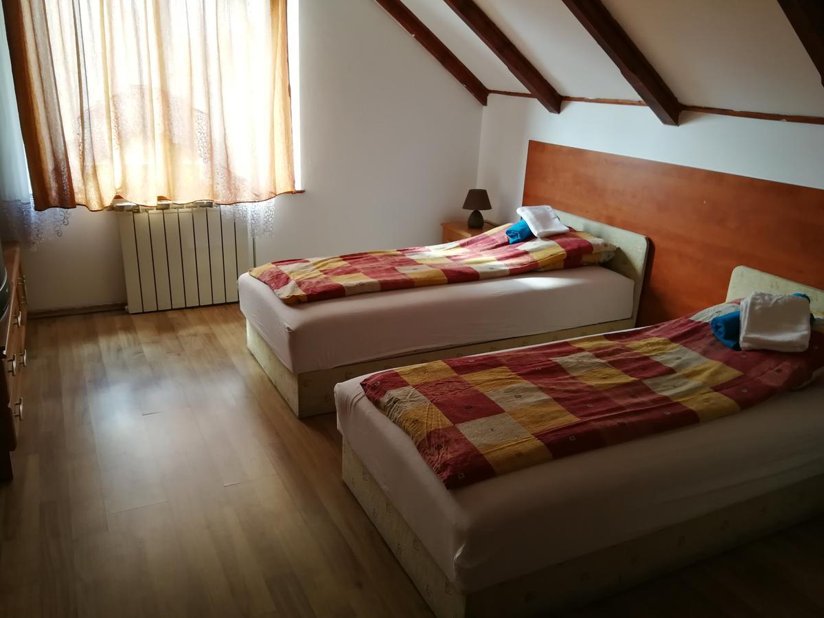 Dunakanyar Bed & Breakfast Гёд Экстерьер фото